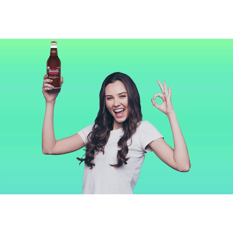 Stewart's Wishniak Black Cherry Soda, 12 fl oz (24 Glass