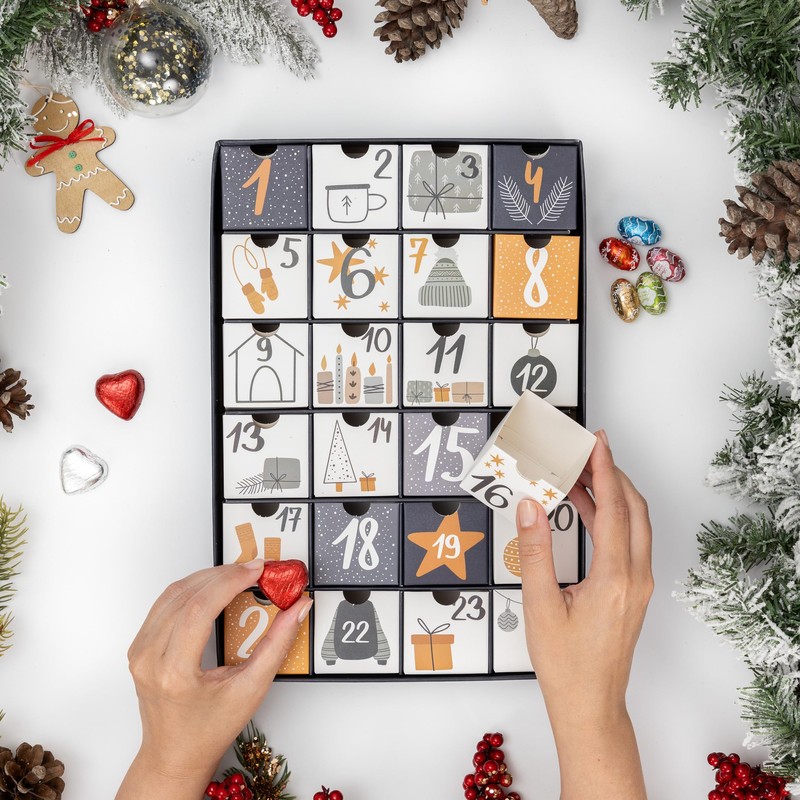 Fill Your Own Advent Calendar 24 Days Reusable 1-24 Empty