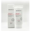 as a model Modelo Spring Pink Tone-Up Sun Cream 50ml