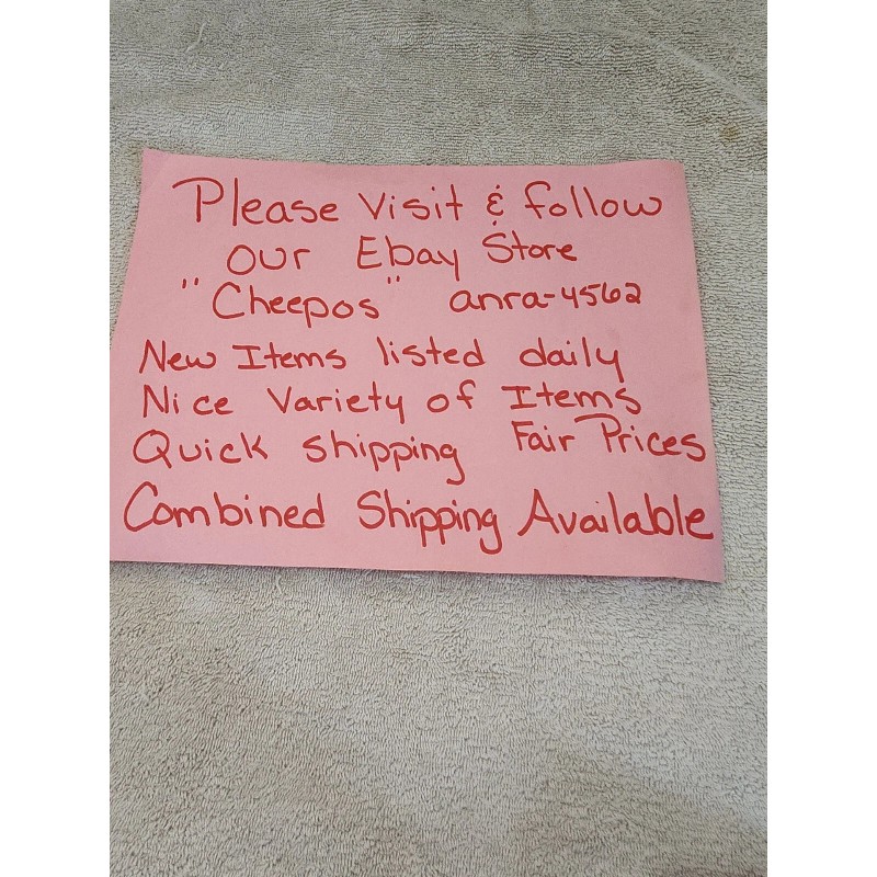 Inventive Travelware " fly girl " Fuchsia Eye-d Handle Wrap