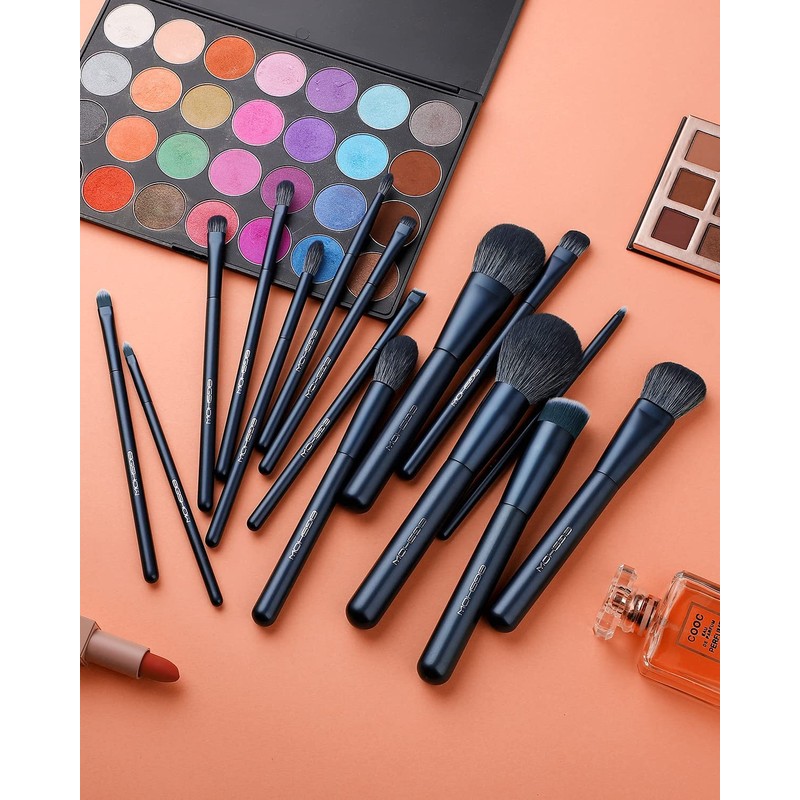 Makeup Brushes - Set of 15 Essential Professional Cosmetic Brushes