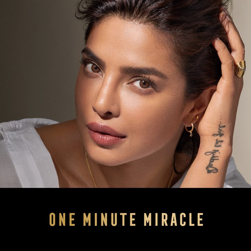 Max Factor Miracle Pure Skin Improving Foundation SPF30