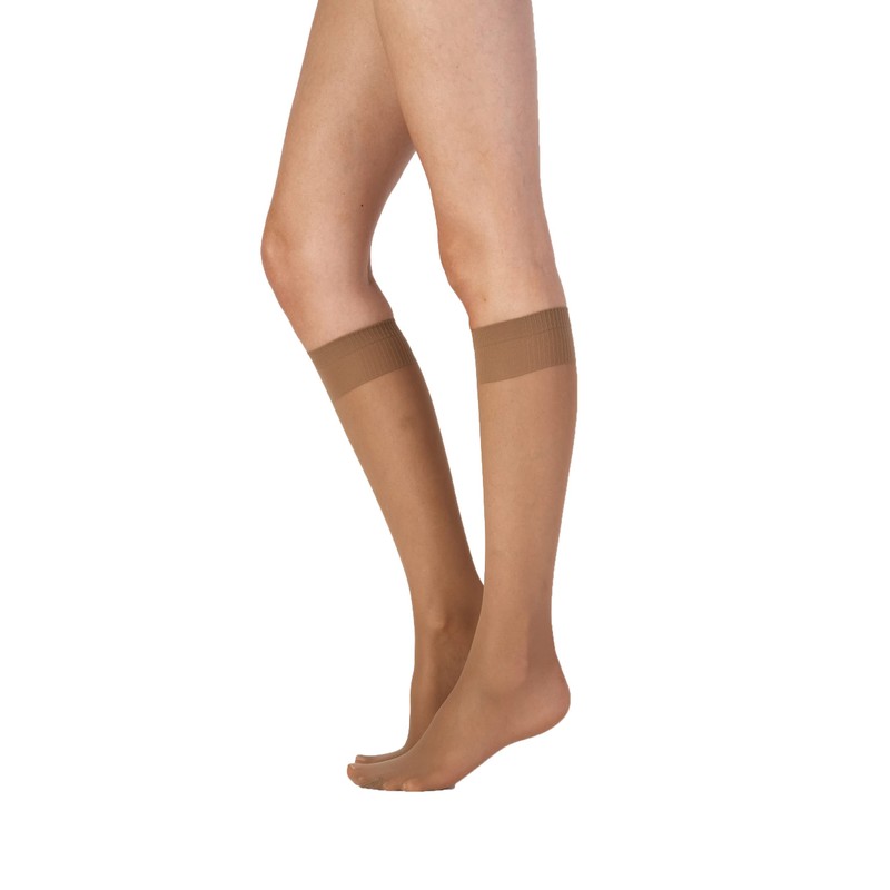 Pretty Polly Women's Medium Support Knee Highs 2PP Socks, 15