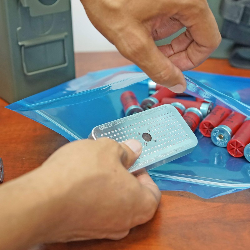 Dry-Packs Indicating Silica Gel 40 Grams in Sturdy Aluminum Dehumidifying