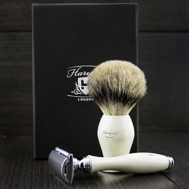 Haryali London Rasierset mit doppelseitigem Rasierhobel und Dachshaarpinsel, elfenbeinfarben