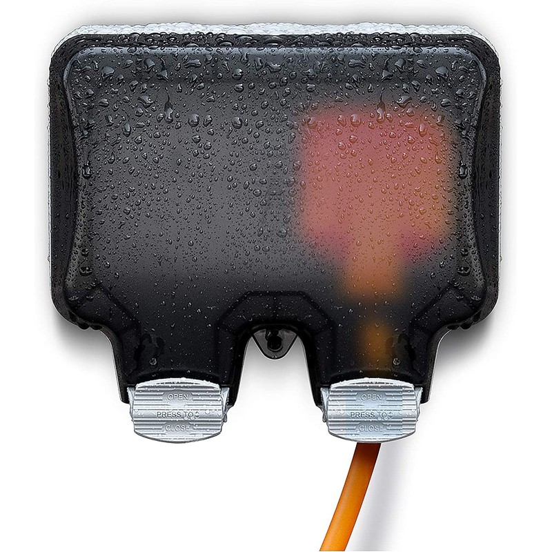 BG ELECTRICAL OUTDOOR SWITCHED SOCKET 2G DP 13A