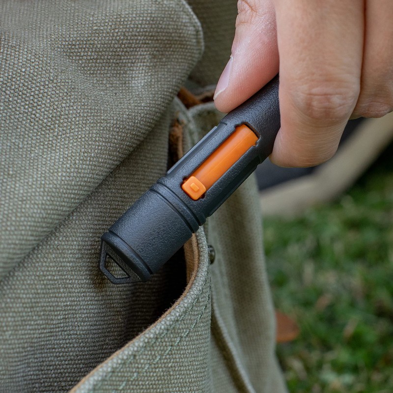 Carson C6 Series Reusable Compact Lens Cleaner with Dry Nano