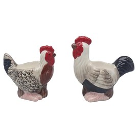 The Leonardo Collection Cockerel and Hen Novelty Egg Cups for Kitchen & Home | Ideal Eggs Cup for Egg Holder Storage | Durable Egg Holder for Everyday Use | Stylish Kitchen Accessory As Egg Cup