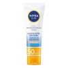 Protector Solar Facial NIVEA SUN Control Brillo Tono Claro, Cobertura