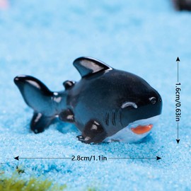 Yuthsona 50PCS Mini Ocean Animals Figurines Ornaments Resin Sea Animal Tiny Resin Figurines for Fish Tank Decorations Birthday Party Favor Garden Accessories Gift (Black Shark)