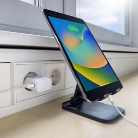 PEARL USB Power Plug: Set of 2 Compact USB Power Supplies, USB-A, 5 V, 2.1 A/10.5 W, White (USB Power Supply for Mobile Devices, Power Supply with USB Output, Charging Station)