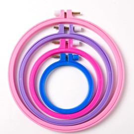 4Pcs Round Bamboo Embroidery Hoop Circle Cross Stitch Hoop Ring Plastic Circle Stitch Hoop Rings 4 Sizes Colorful Round Embroidery Hoop Set for DIY Craft Sewing