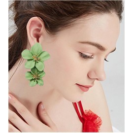 Boho Flower Earrings for Women Large Petal Dangle Earrings Gold Flower Statement Earring Summer Beach Vacation Jewelry (White/Purple/Yellow/Red/Green) (Green)
