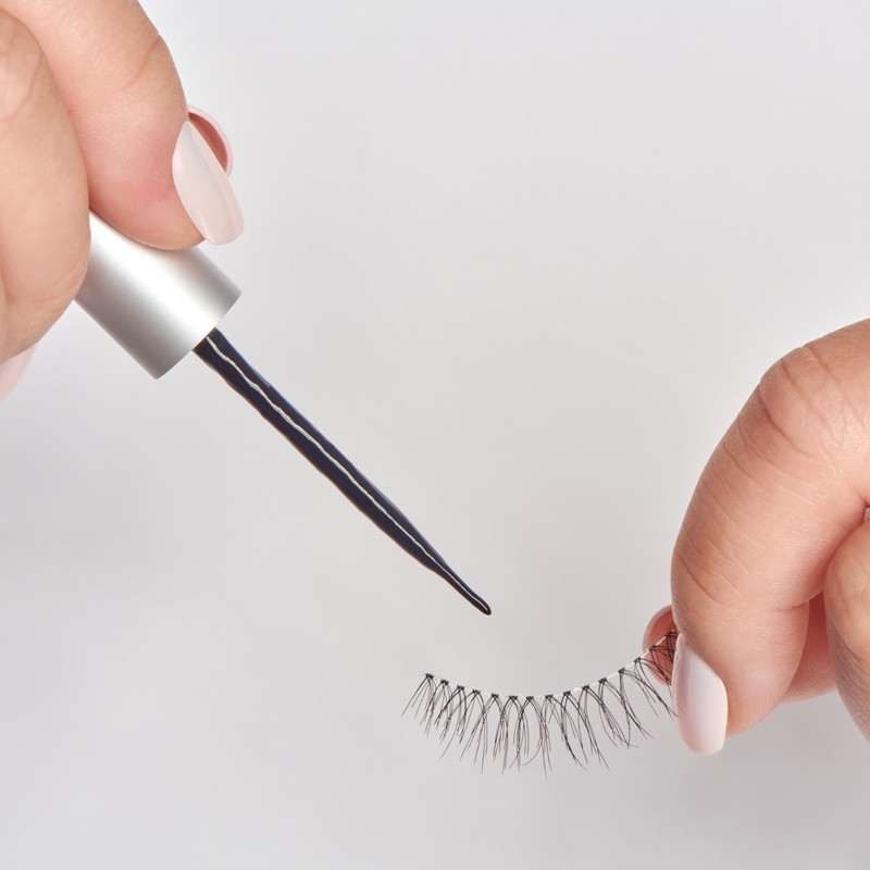 KISS Super Stick 5-Day Extended Wear Strip Lash Adhesive, Quick