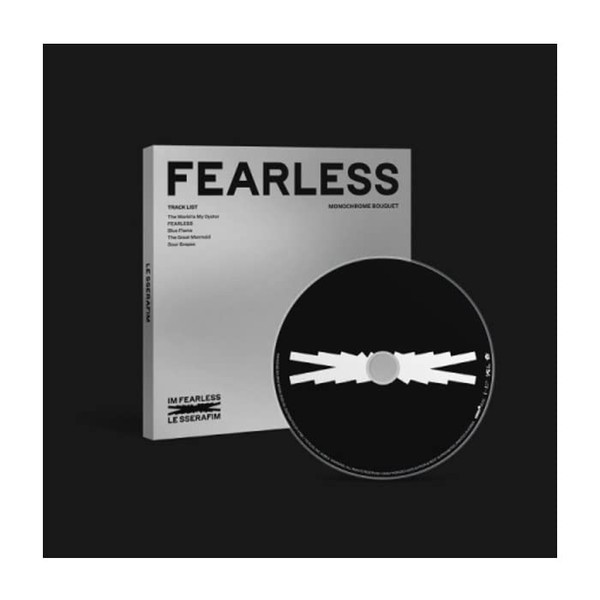 LE SSERAFIM FEARLESS 1st Mini Album Monochrome Bouquet Version CD+32p