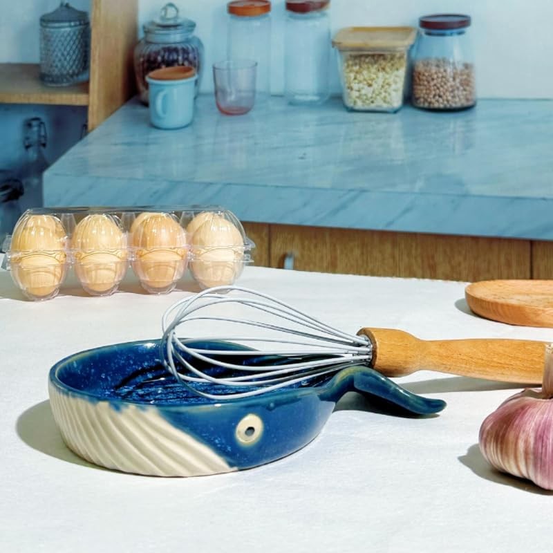 ANLYAWX Ceramic Whale Spoon Stand - Adorable Kitchen Decor, Heat-Resistant