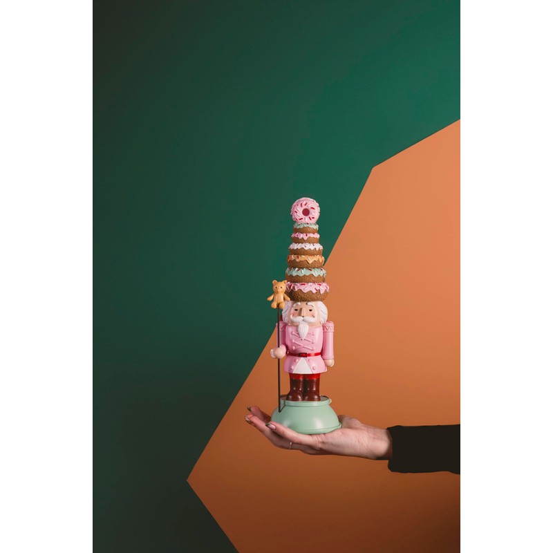 Villa d'Este Home Tivoli Sweet Christmas Polyresin Nutcracker Soldier Donuts