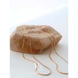 rosewoodandco 1.5mm Non Tarnish Gold Plated Herringbone Chain Necklace in Gift Box -N034