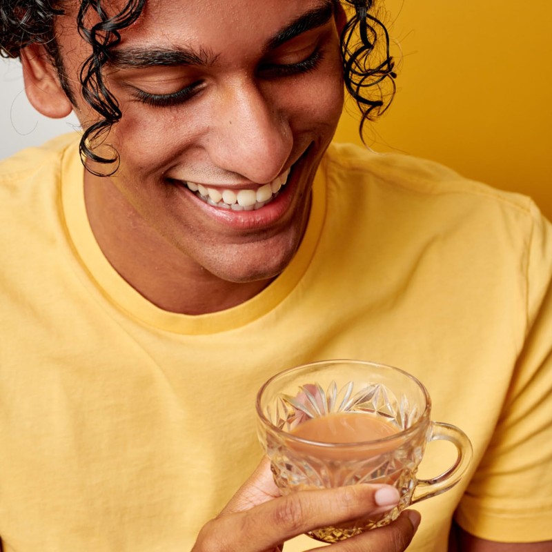 Kola Goodies - Gold Tea Strainer - Elegant Design with