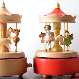 Chonor Innovative Scene Wooden Music Box, Premier Music Box, Hand Crank Handicraft, Pure Hand Classic Music Box, Decorations, Idea for Birthday, Christmas, Family Carousel