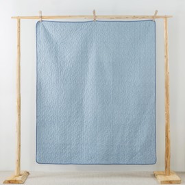 Soul & Lane Indigo Weave 50" x 60" Cotton Quilted Throw Blanket, Country Farmhouse Patchwork Throw Quilt for Couch, Lightweight Pieced Lap Quilt with Blue and White Pattern