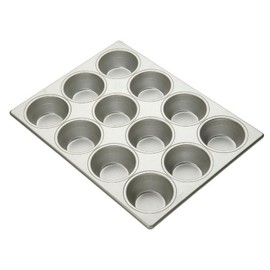 Commercial Bakeware Pecan Roll Muffin Pan, 12-Cup