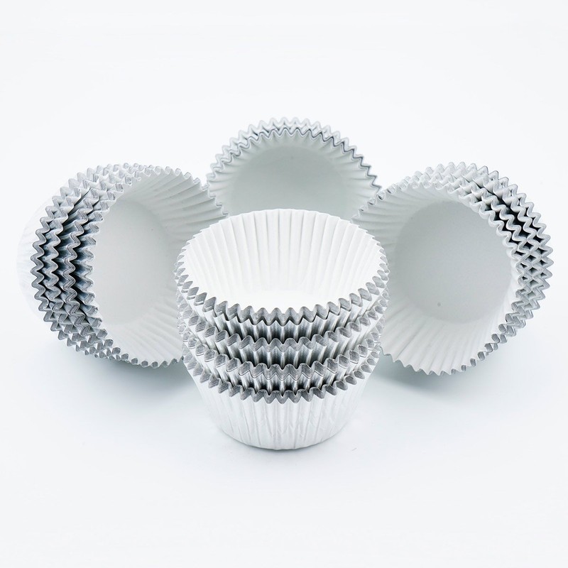 Gifbera Mini Foil Baking Cups Silver, 300-Count Bright Foil Paper