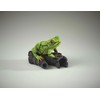 Enesco Edge Sculpture Tree Frog Animal Figurine, 4 Inch, Multicolor
