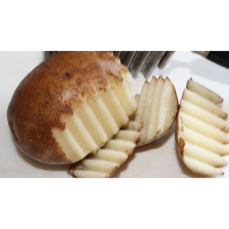 Crinkle Cutter Knife, Wood Handle (#019)