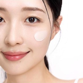 Leaf & Co. Partner EZF regenerating cream EGF melanin cream blemish removal / 이지에프 재생크림 egf 멜라닌 크림 기미잡티제거
