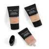 Palladio Base Lquida Powder Finish, Apariencia Mate Natural, Reduce las