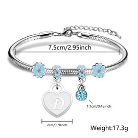 Casxyue Women's Bracelets With Initial Charm Bracelet Silver A-Z Letter Love Heart Pendant Jewellery Birthday Christmas Gifts For Women Teen Girls (D)