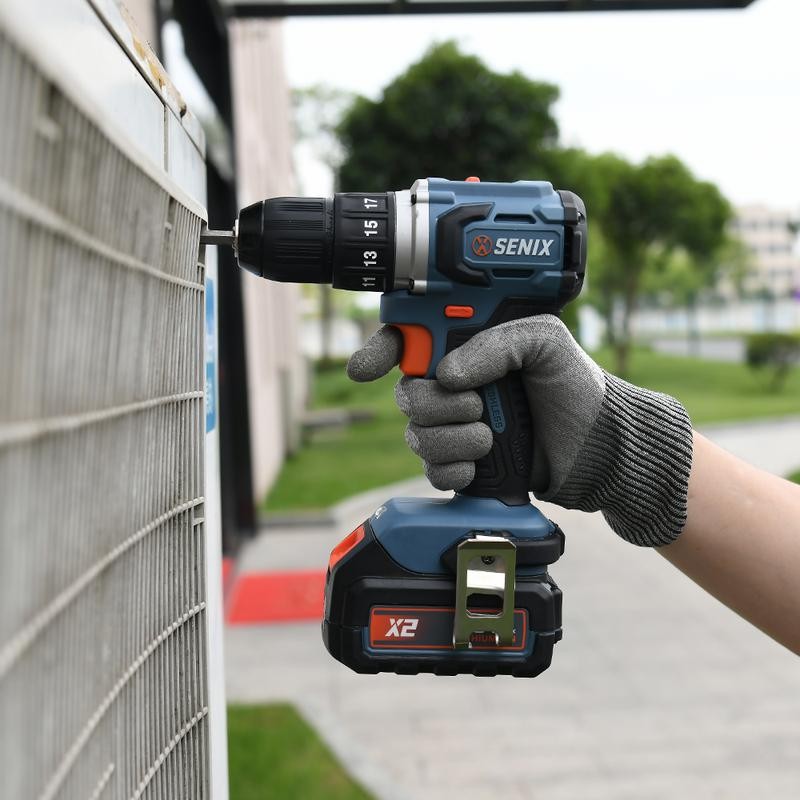 SENIX 20 Volt Max* 1/2-Inch Brushless Drill Driver , 45