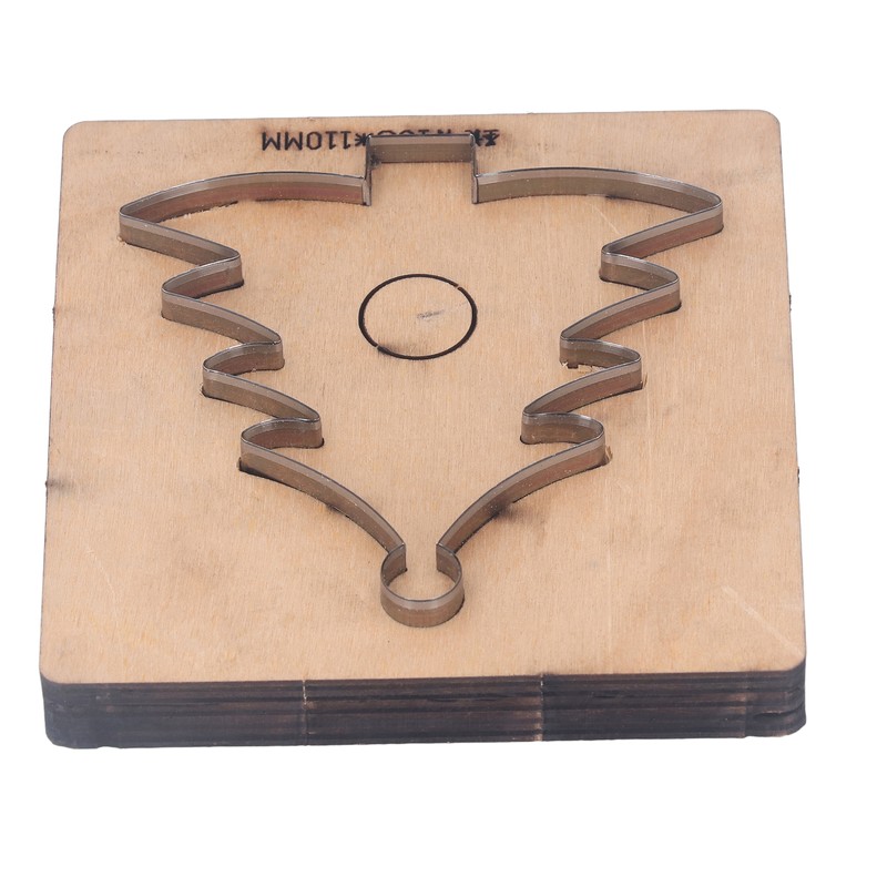 Leather Cutting Die Christmas Tree Shape Punch Cutter Craft Mould