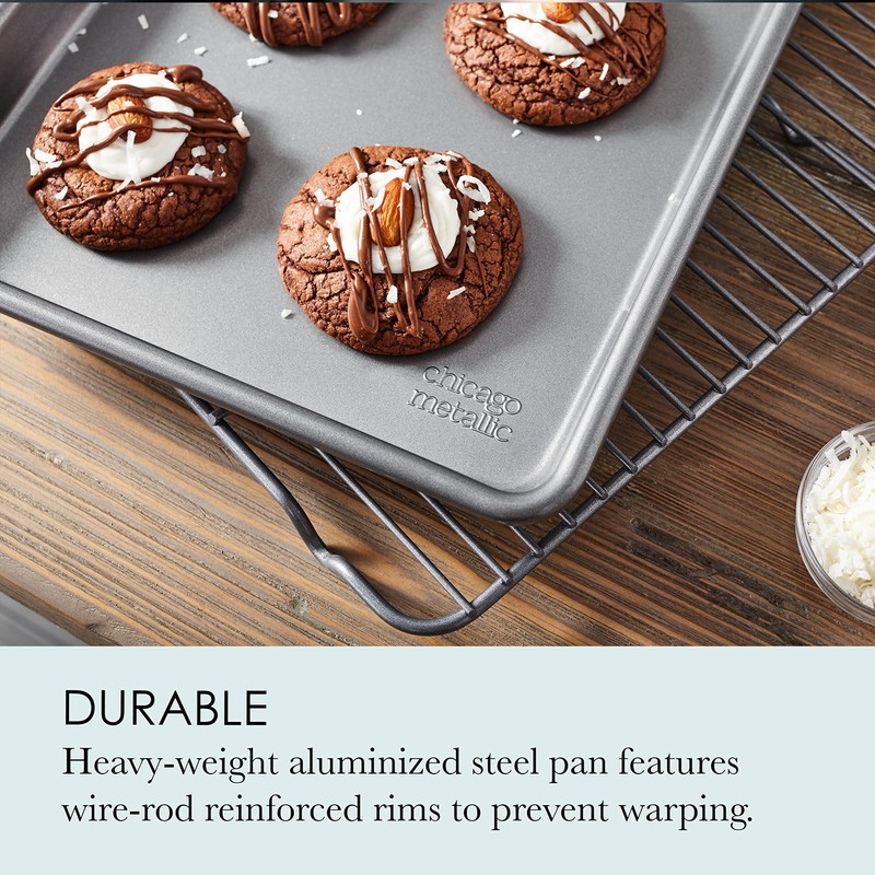 Chicago Metallic Commercial II Non-Stick Small Cookie/Baking Sheet. Perfect for