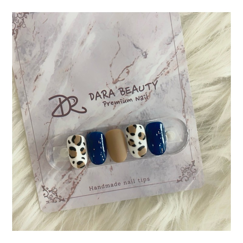 Next day delivery⭐Autumn matte leopard print nails⭐ / 다음날 발송⭐가을