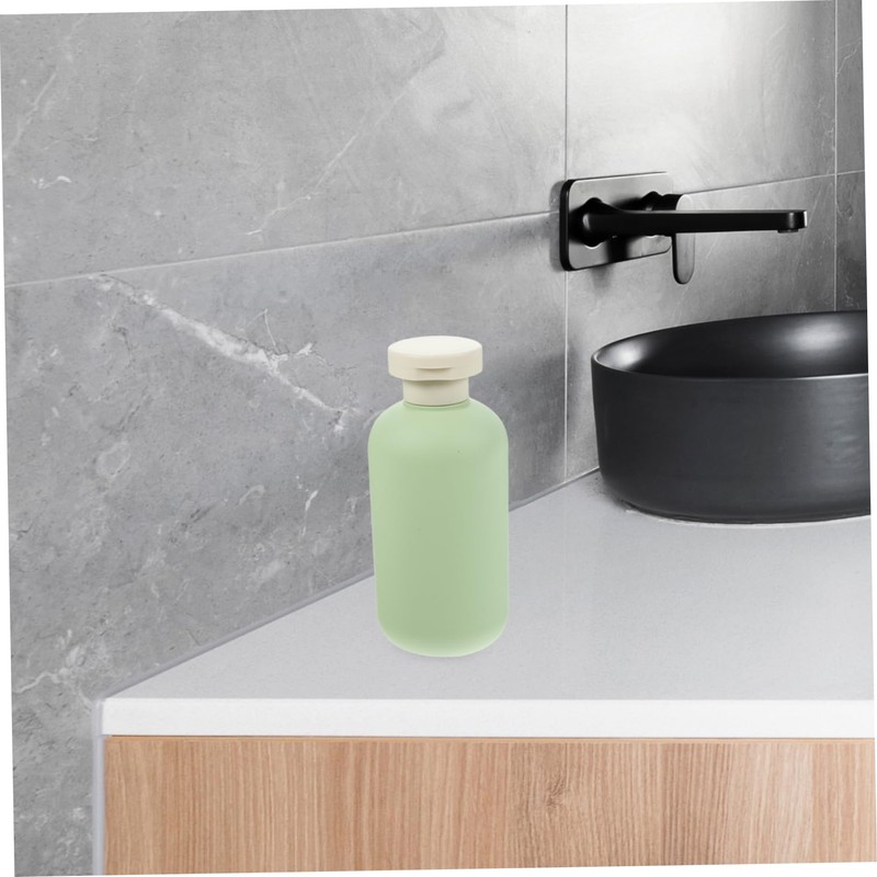 ULTECHNOVO Set of 2 Squeeze Bottles Travel Toiletry Containers Flip