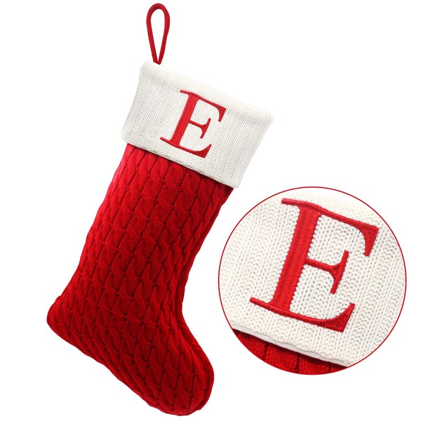 ZOEA Medias de Navidad de 20 pulgadas con iniciales, medias de Navidad de punto con letras bordadas grandes para decoraciones de día festivo familiares y regalo de Navidad (E, rojo)