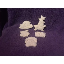 Unbranded Set of 5 Pig Magnets Ceramic Bisque You Paint Magnets Included