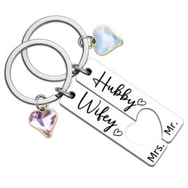 MOEXUKO Wedding Gifts for Newlyweds Hubby and Wifey Keychain Mr and Mrs Gifts for Bride Groom Bridal Shower Gift for Bride Newly Wed Gift for The Couple Engagement Anniversary Wedding Shower Keyring
