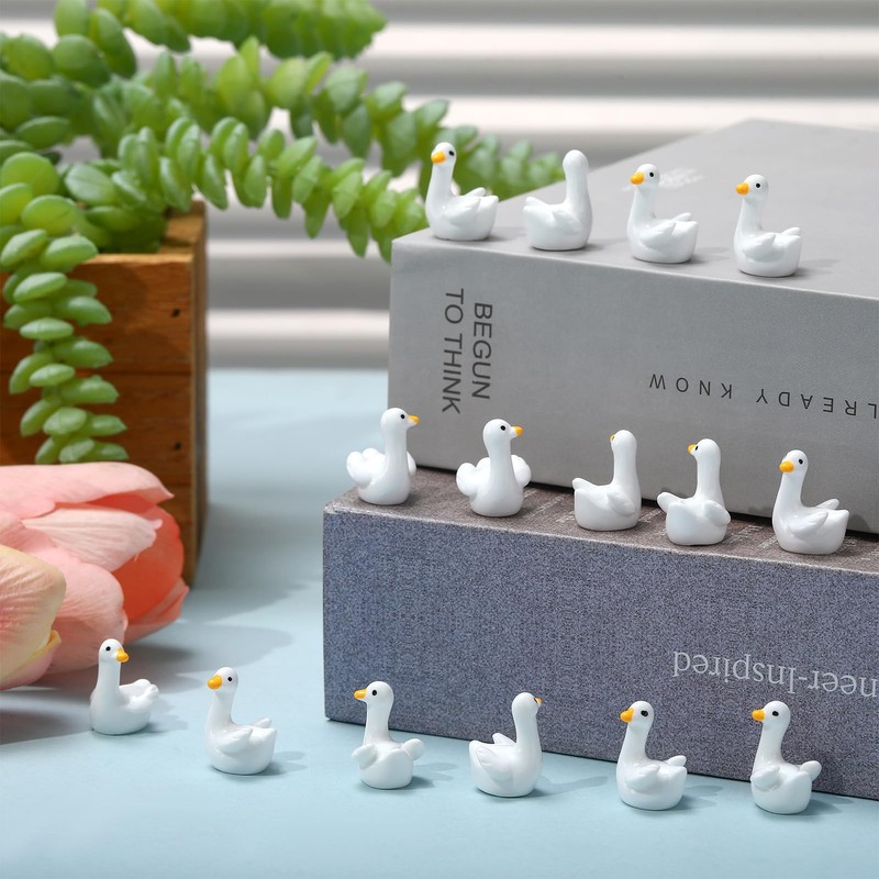 GSrenyu 50Pcs Mini Resin Goose Miniature Animals Figurines, Style 1