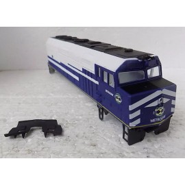Walthers *SHELL ONLY* HO Scale WALTHERS TRAINLINE F40PH LOCOMOTIVE METROLINK