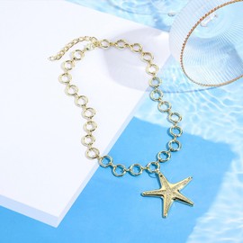 Gold Starfish Pendant Necklace for Women Big Starfishes with Twisted Chain Necklace Adjustable Trendy Summer Beach Inspired Necklace ﻿, Large, Metal, No Gemstone