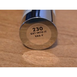 COVERGIRL 1 Covergirl Melting Pout Vinyl Vow Liquid Lipstick 230 Get Into It