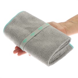 com-four® 2x Yoga Towel - Quick Drying Pilates Towel - Yoga Towels 64 x 40 cm - Microfibre Towel for Sports, Beach, Showers and Bathing [selection varies]