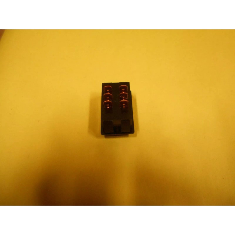 SIGMA *12 VOLT RV ON OFF MOMENTARY 6 PRONG ROCKER