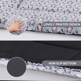 BVAGSS Memory Foam Dog Bed, Washable Crate Pad, Anti-Slip Dog Mat, Warm Cushion for Small Medium Dogs, Soft Pet Sleeping Mattress Kennel Bed Pad XH083 (60x45cm,Blue Star)