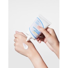 Hyaluronic Acid Natural Sun Cream 50ml / 히아루론산 네추럴 선크림 50ml