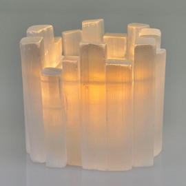 Selenite Candle Holder - Healing Crystal Tealight Holder for Meditation Tranquility & Energy Balance - Square Irregular Selenite Lamp Crystal for Healing Stone
