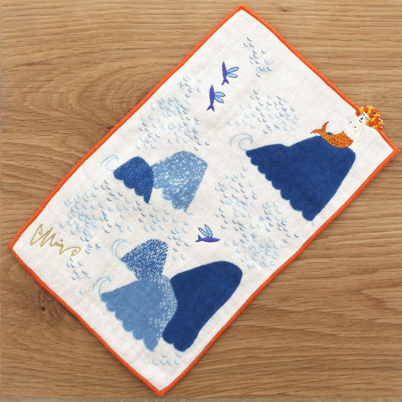 Natsuhashi Pattern Morita MiW Small Pocket Handkerchief, Ningo, Orange, A-65940-86-OR